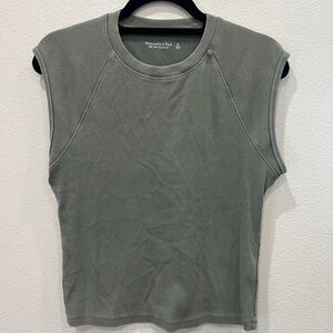 Abercrombie & Fitch Women's Sleeveless Top - Olive
